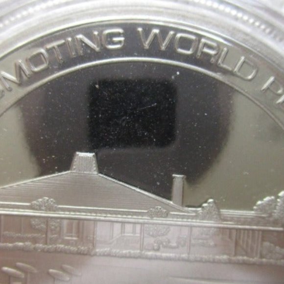 Barack Obama and Chinese President Retreat at Sunnylands in California Medallion - Picture 6 of 9